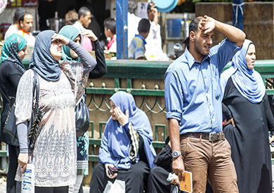 «الأرصاد»: استمرار الموجة الحارة غدا.. والعظمي بالقاهرة 37